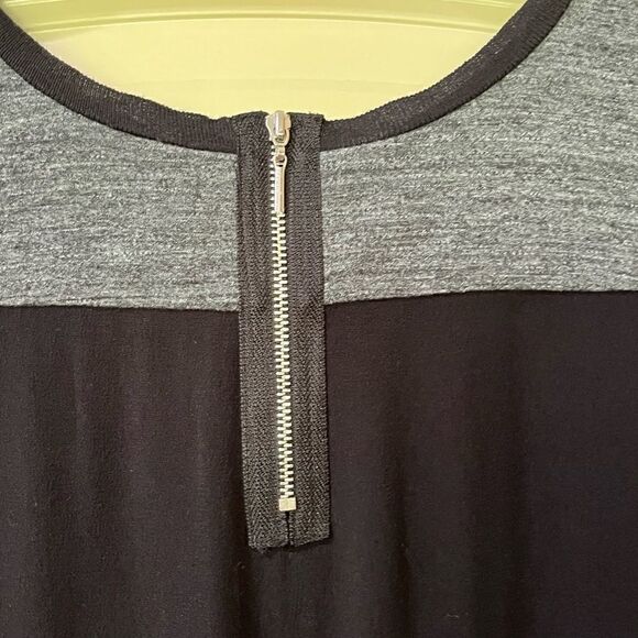 REBECCA TAYLOR Stacey Colorblock Crepe Jersey Top Black Gray Women’s Size 2 - Picture 5 of 7
